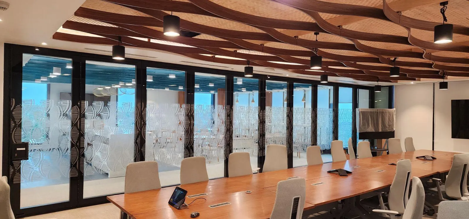 Aluminum Customized Baffle Ceiling